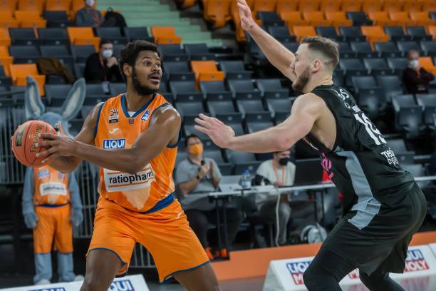 示了卓越的 示了卓越的