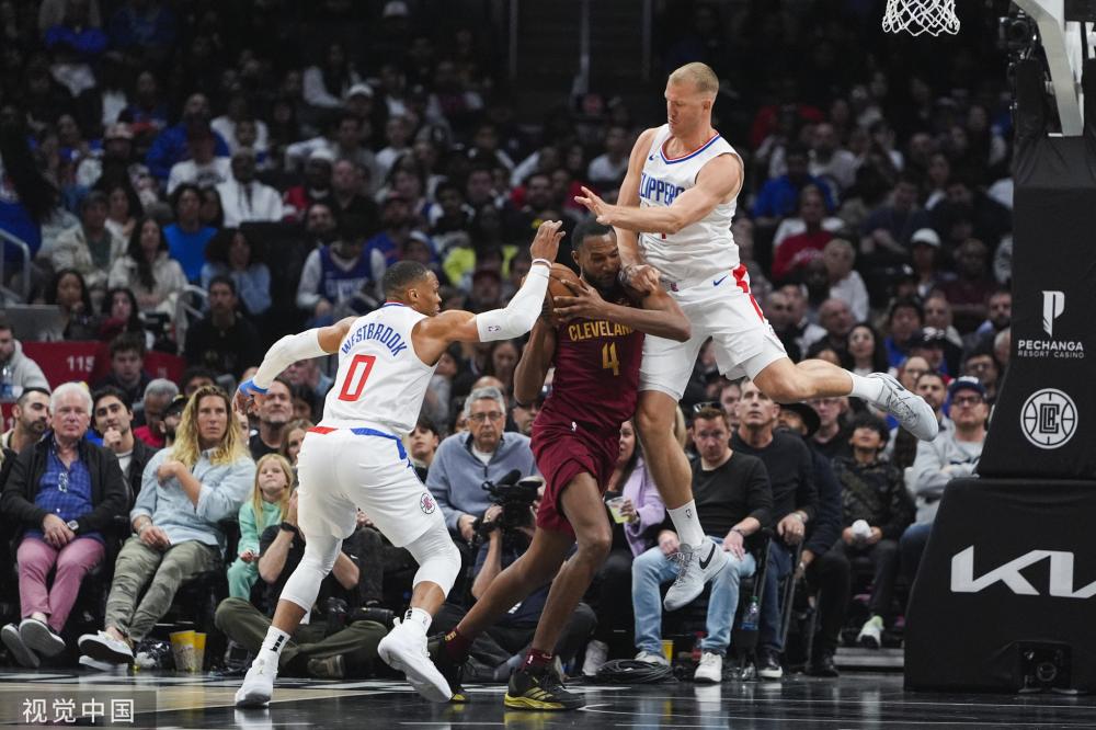 队内氛围的 队内氛围的